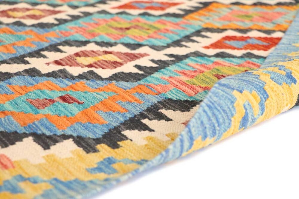 Kilim turco de colores vivos