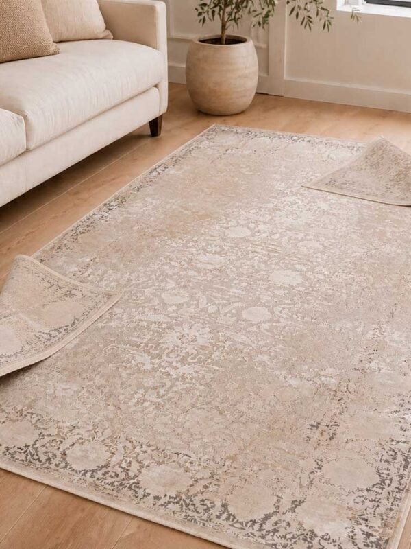 alfombra oriental vintage tonos crema